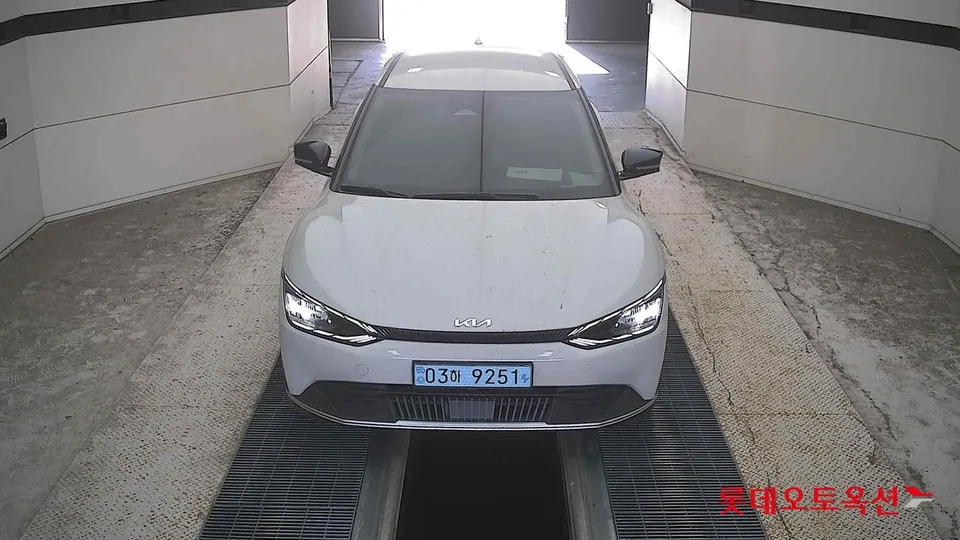 2022 Kia EV6, VIN KNAC281AFNA073843