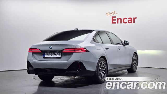 2025 BMW 5-Series, VIN WBA21FJ01SCU51721
