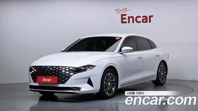 2022 Hyundai Grandeur, VIN KMHF241NBNA498575