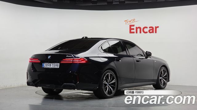 2024 BMW 5-Series, VIN WBA51FJ09RCR93186