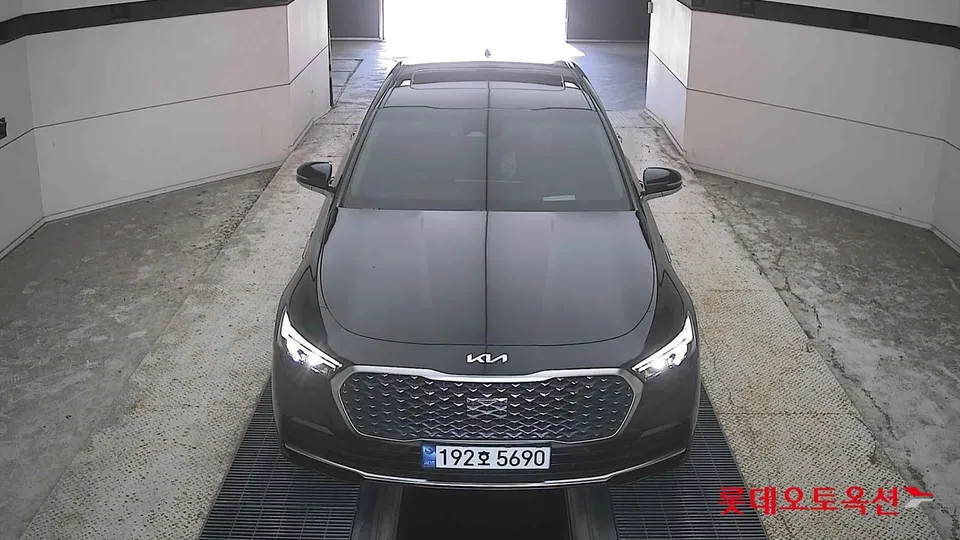 2023 Kia K9, VIN KNAS2418DPS046353
