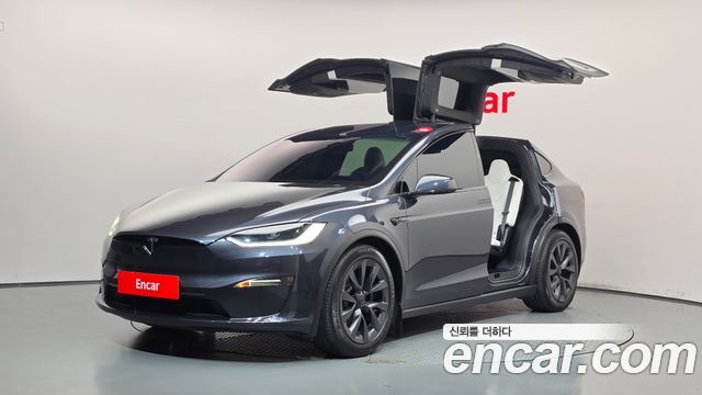 2025 Tesla Model X, VIN 7SAXCDE56SF461891