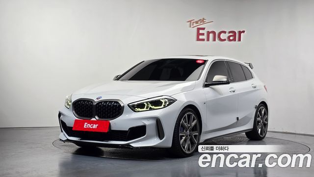 2022 BMW 1-Series, VIN WBA7L1105N7L29640