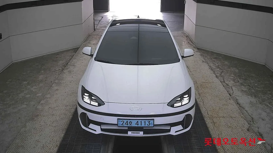 2023 Hyundai Ioniq 6, VIN KMHM541AFPA001873