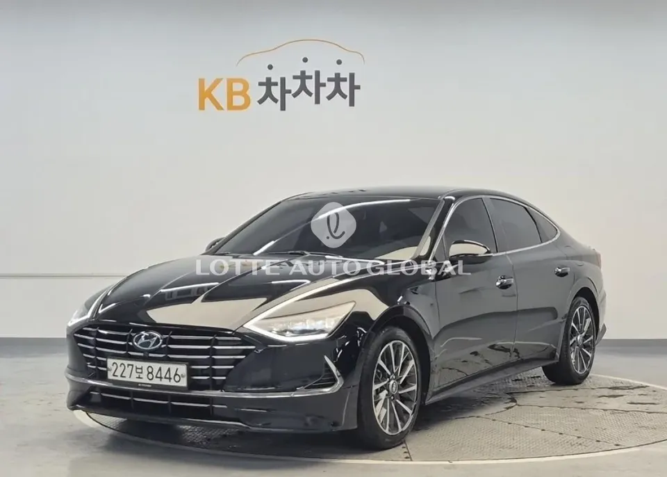 2020 Hyundai Sonata, VIN KMHL241EBLA036162