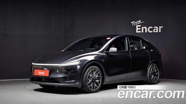 2026 Tesla Model Y, VIN LRWYGCEK1TC893712