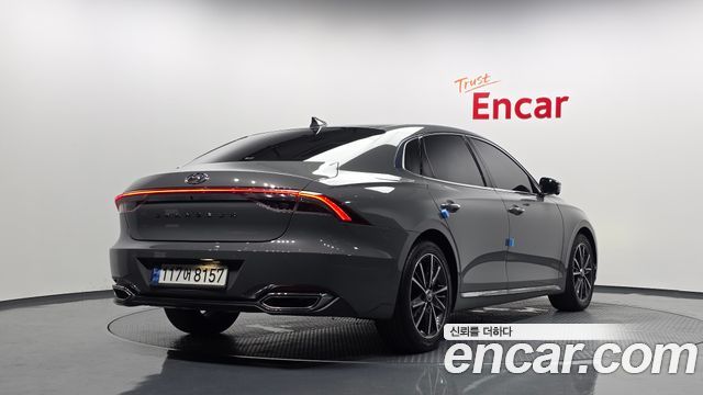 2022 Hyundai Grandeur, VIN KMHF141DBNA457437