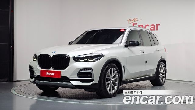 2021 BMW X5, VIN WBAJU810XM9F89565
