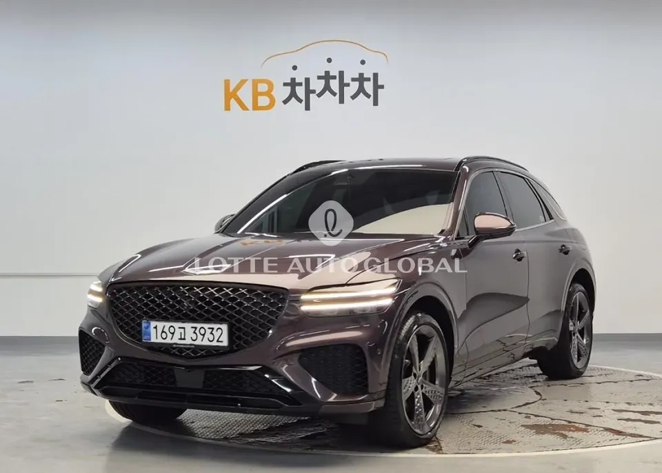 2021 Genesis GV70, VIN KMTMF81CDMU008311