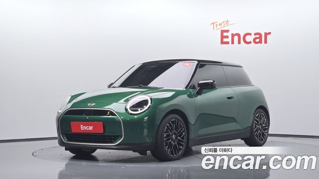 2024 Mini Cooper, VIN WMW21GC08RTA42762