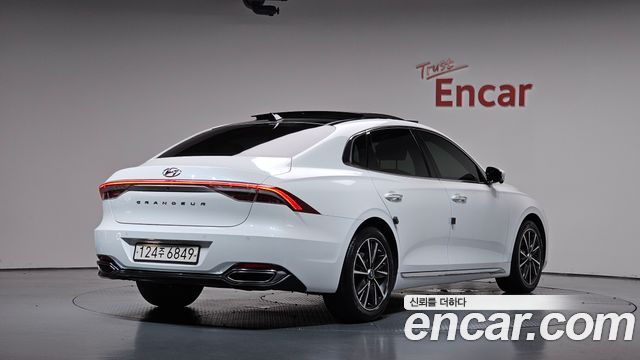 2020 Hyundai Grandeur, VIN KMHF241DBLA330517