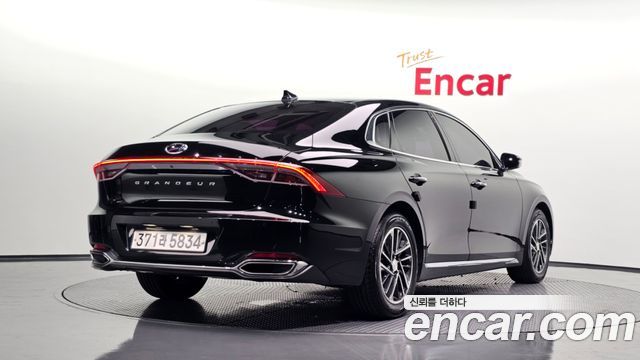 2020 Hyundai Grandeur, VIN KMHF141DBLA371235