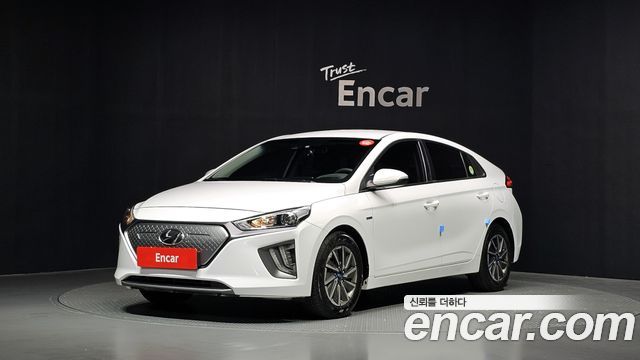 2020 Hyundai Ioniq, VIN KMHC851JFLU071786