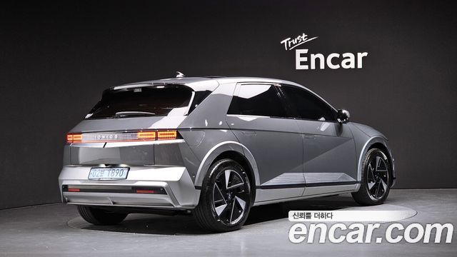 2025 Hyundai Ioniq 5, VIN KMHKR81AFSU302880