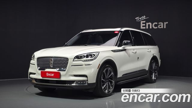 2022 Lincoln Aviator, VIN 5LM5J7XC8NGL00274