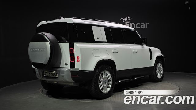 2022 Land Rover Defender, VIN SALEA7BW4N2066181