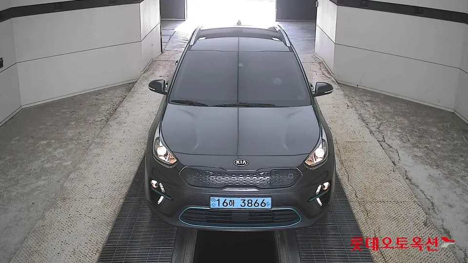 2021 Kia Niro, VIN KNACB81GFMA095661