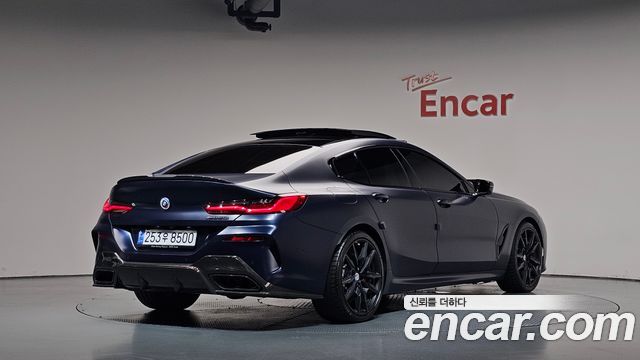 2022 BMW 8-Series, VIN WBAGV8103NCK69495