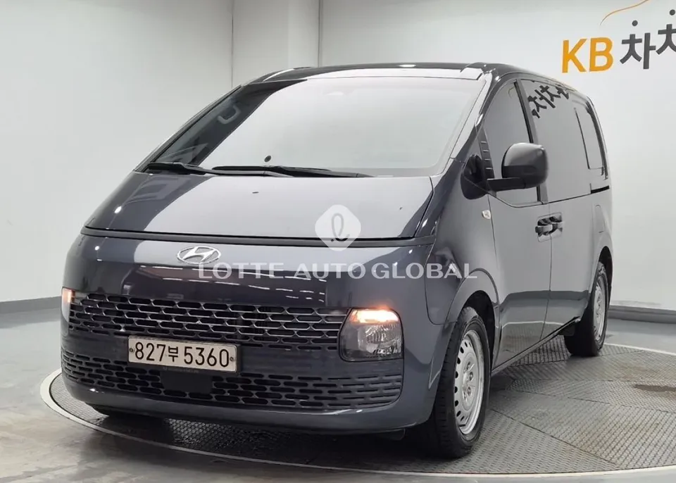 2022 Hyundai Staria, VIN KMFYGX71BNU039475