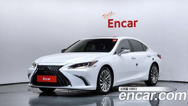 2023 Lexus ES, VIN JTHBA1C10P2017037