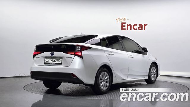 2021 Toyota Prius, VIN JTDKAMFU3M3138367