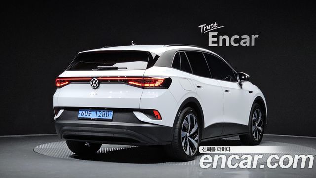 2023 Volkswagen ID.4, VIN WVGZZZE2ZPE043109