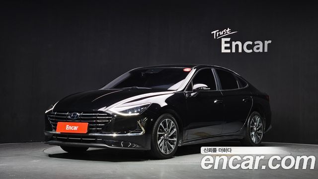 2021 Hyundai Sonata, VIN KMHL241EBMA117187
