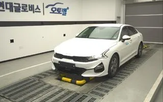 2022 Kia K5, VIN KNAG541BBNA166760
