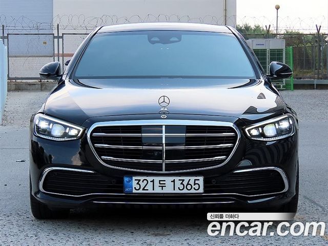 2022 Mercedes-Benz S-Class, VIN W1K6F3AB1NA105681