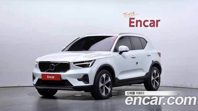 2024 Volvo XC40, VIN YV1XZK920R2311380