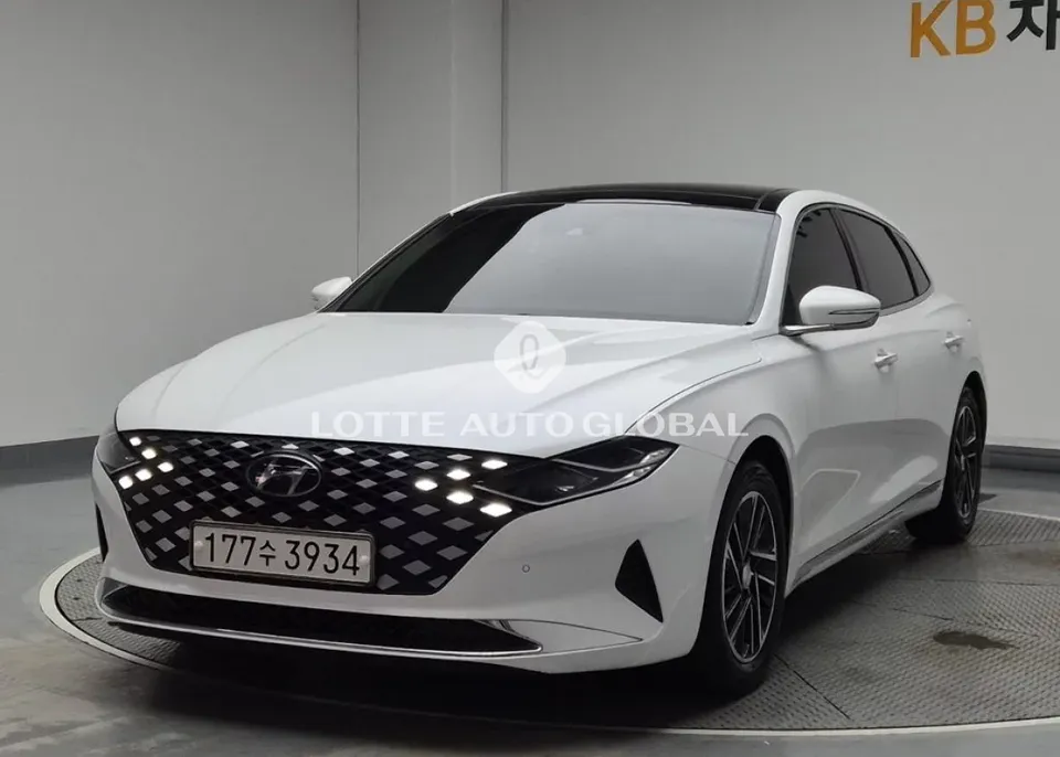 2021 Hyundai Grandeur, VIN KMHF241NBMA423280