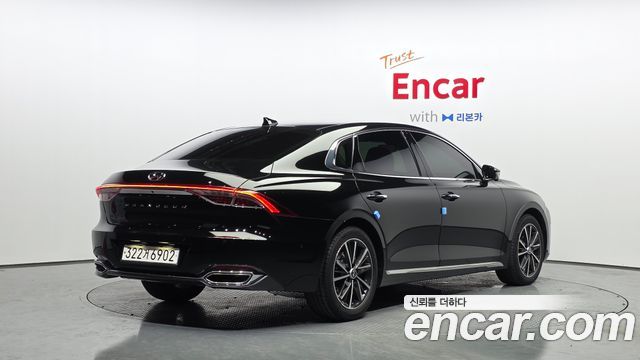 2022 Hyundai Grandeur, VIN KMHF241GBNA499091