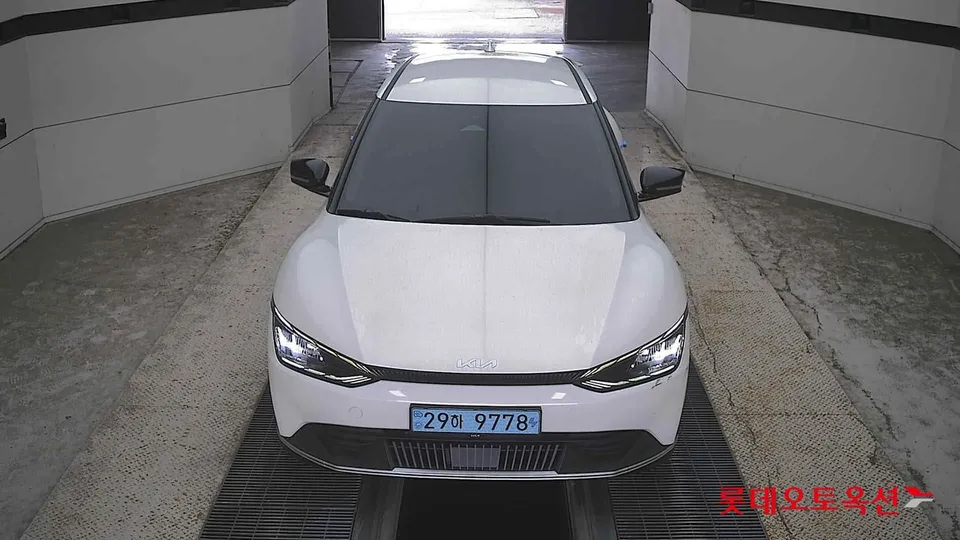 2022 Kia EV6, VIN KNAC281AFNA027915