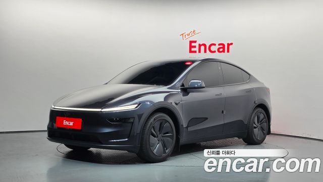 2026 Tesla Model Y, VIN LRWYGCFJ4TC721714