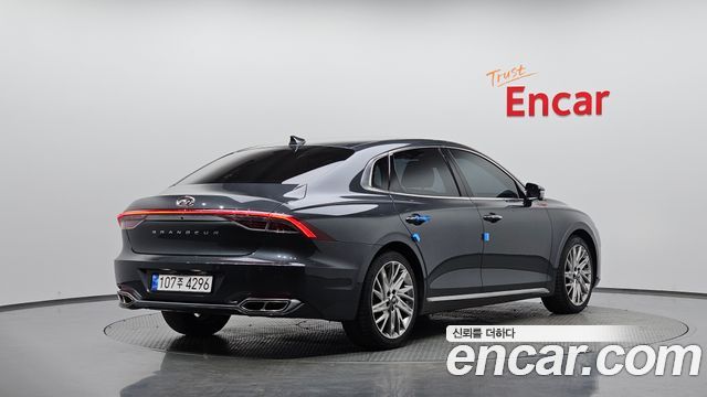 2022 Hyundai Grandeur, VIN KMHF341GBNA490005