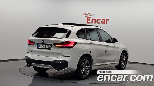 2022 BMW X1, VIN WBA11DG04N5U54063