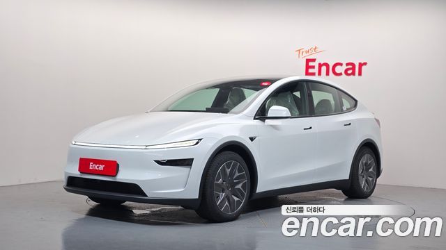 2026 Tesla Model Y, VIN LRWYGCEK0TC936162