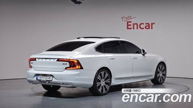 2024 Volvo S90, VIN LVYPT0623RP402610