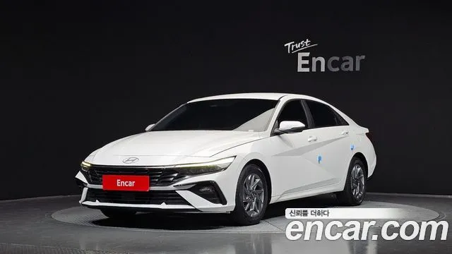 2024 Hyundai Avante, VIN KMHLN41EERU597908