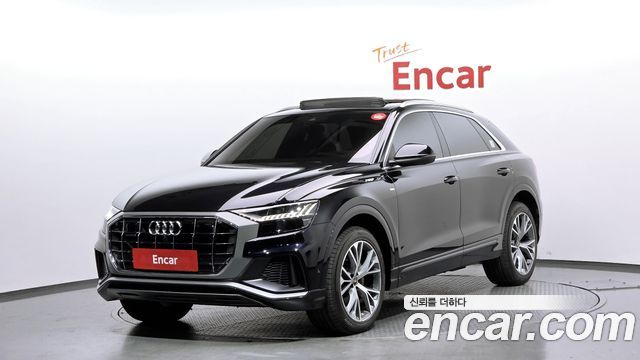 2021 Audi Q8, VIN WAUZZZF1XMD010516