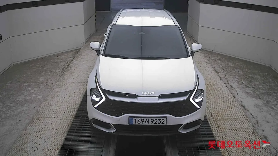 2022 Kia Sportage, VIN KNAPV81CBNK093269