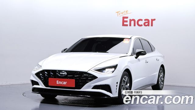 2022 Hyundai Sonata, VIN KMHL141EBNA157490