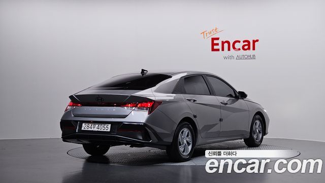 2024 Hyundai Avante, VIN KMHLM41ABRU598747