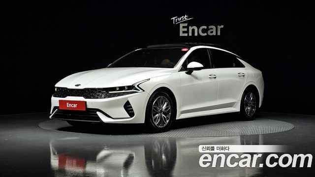 2021 Kia K5, VIN KNAG341JBMA010814