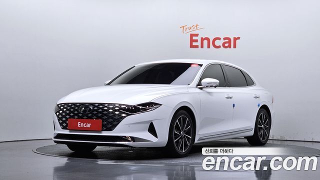 2022 Hyundai Grandeur, VIN KMHF141DBNA458833