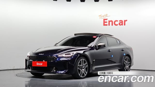 2022 Kia Stinger, VIN KNAE351DBNS113280