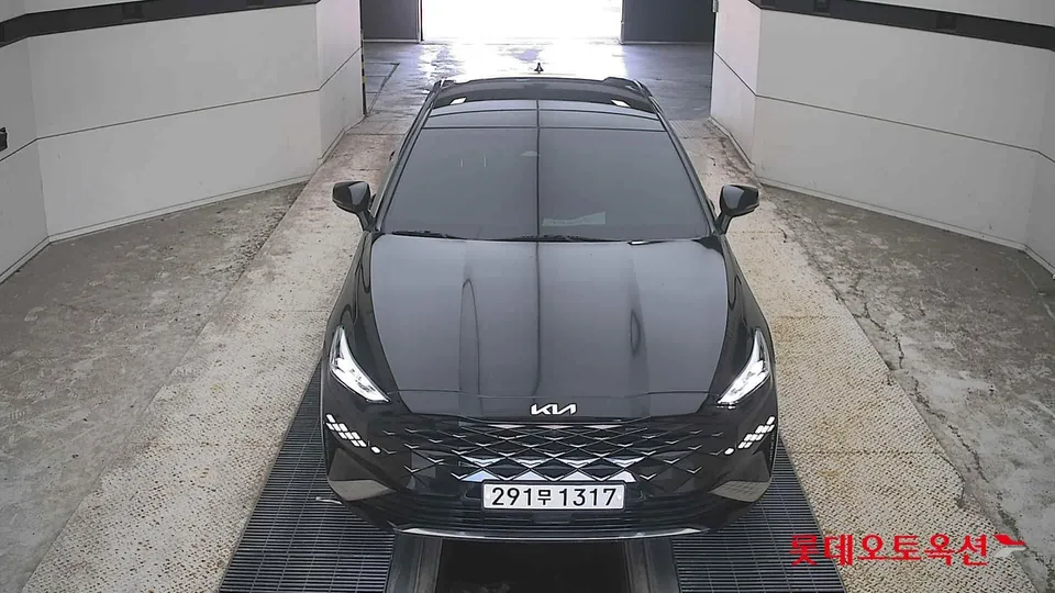 2022 Kia K8, VIN KNAM2411BNA021436