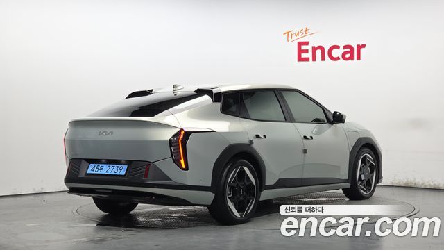 2026 Kia EV4, VIN KNAD8413FTS005700