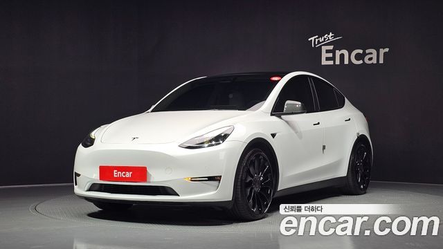 2022 Tesla Model Y, VIN 7SAYGDEF8NF500356