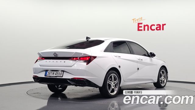 2021 Hyundai Avante, VIN KMHLM41EEMU029377